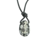 Sneeuwvlokobsidiaan hanger aan koord