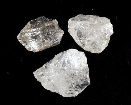 bergkristal ruwe edelsteen