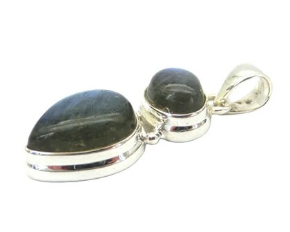 Labradoriet hanger in 925 zilver