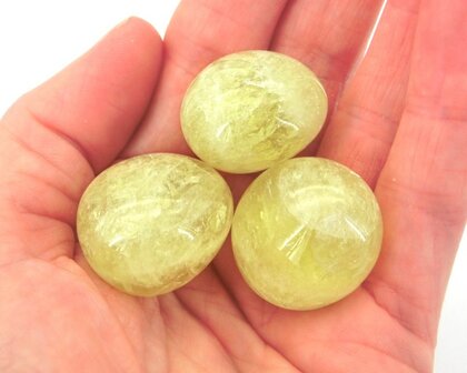 Citrien knuffelsteen 20 gram (AA-kwaliteit)