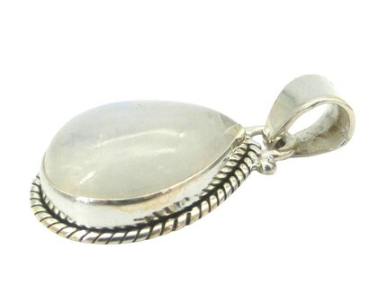 Maansteen hanger in 925 zilver