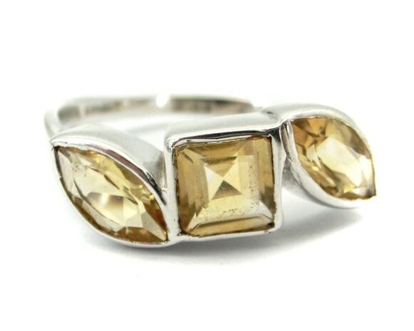 Natuurlijke Citrien ring in 925 zilver (ringmaat 17,5)