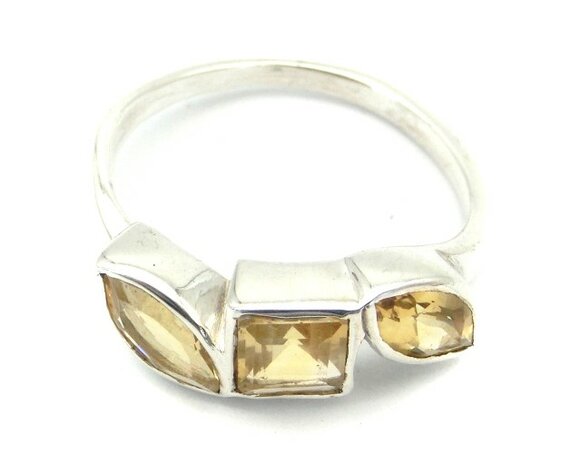 Natuurlijke Citrien ring in 925 zilver (ringmaat 17,5)
