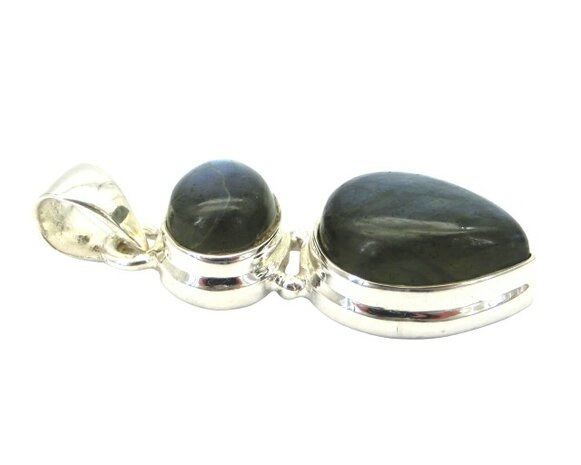 Labradoriet hanger in 925 zilver
