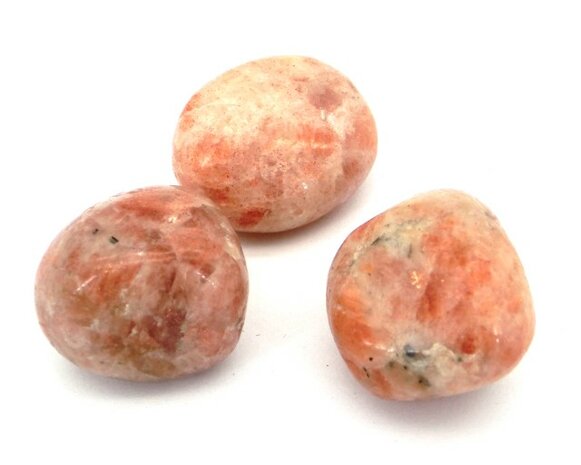 Zonnesteen knuffelsteen 10 - 15 gram
