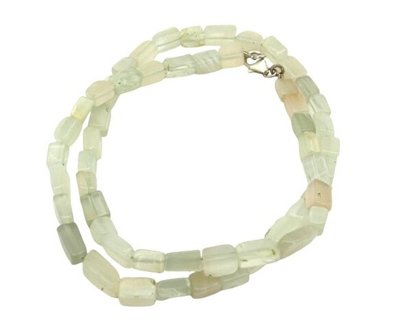 Maansteen ketting met zilveren slotje (45 cm)