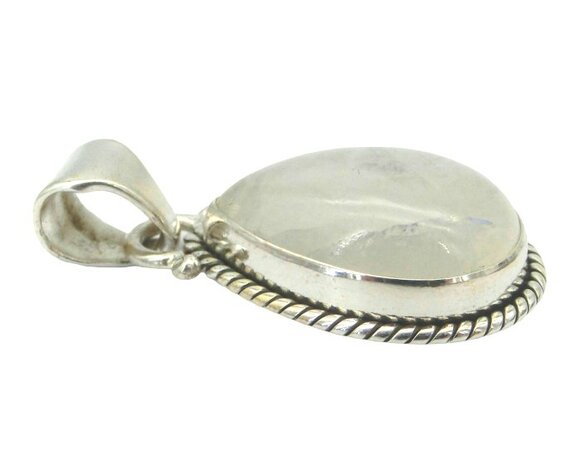 Maansteen hanger in 925 zilver