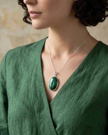 Malachiet hanger in 925 zilver